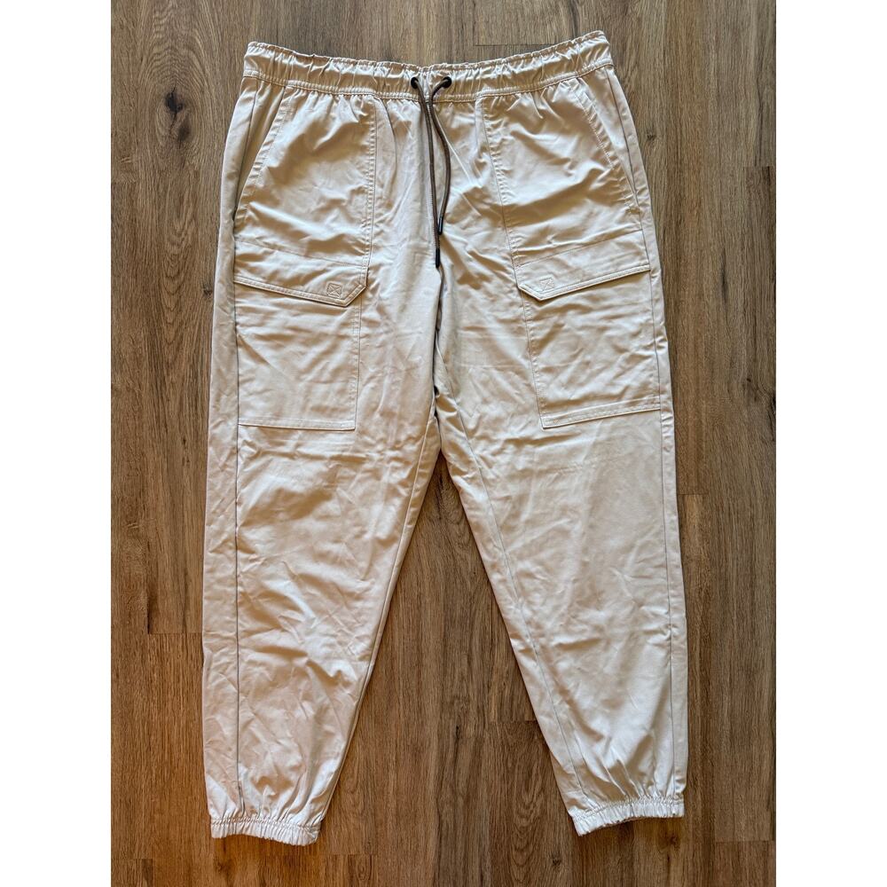 Motion Tan Men’s Athletic Pants Size XL